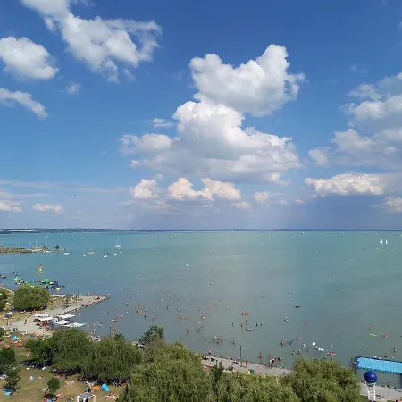 Apartamento Malibu Balaton North Balatonalmádi