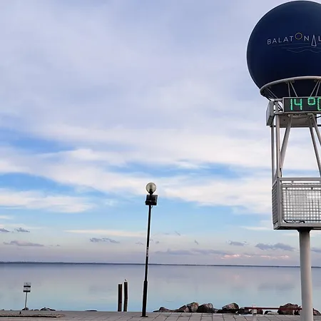 Apartamento Malibu Balaton North Balatonalmádi