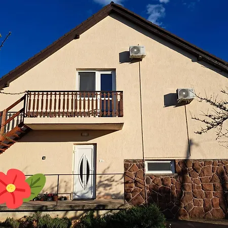 Malibu Balaton North Apartament Balatonalmádi